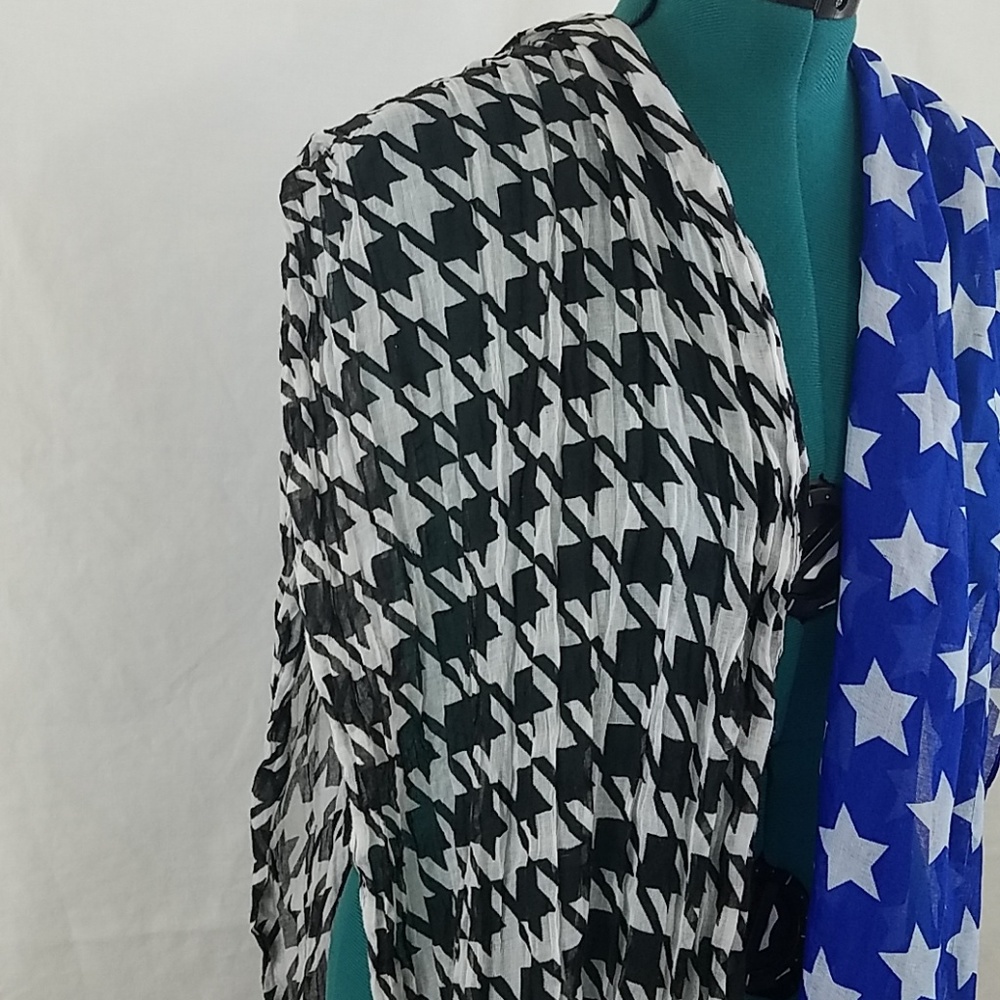 Scarves - Picture 2 of 4